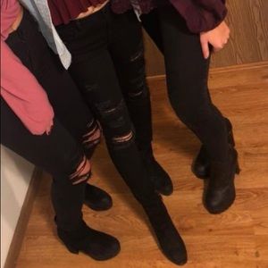 SOLD!!! ABERCROMBIE RIPPED BLACK HIGH WAISTED JEAN